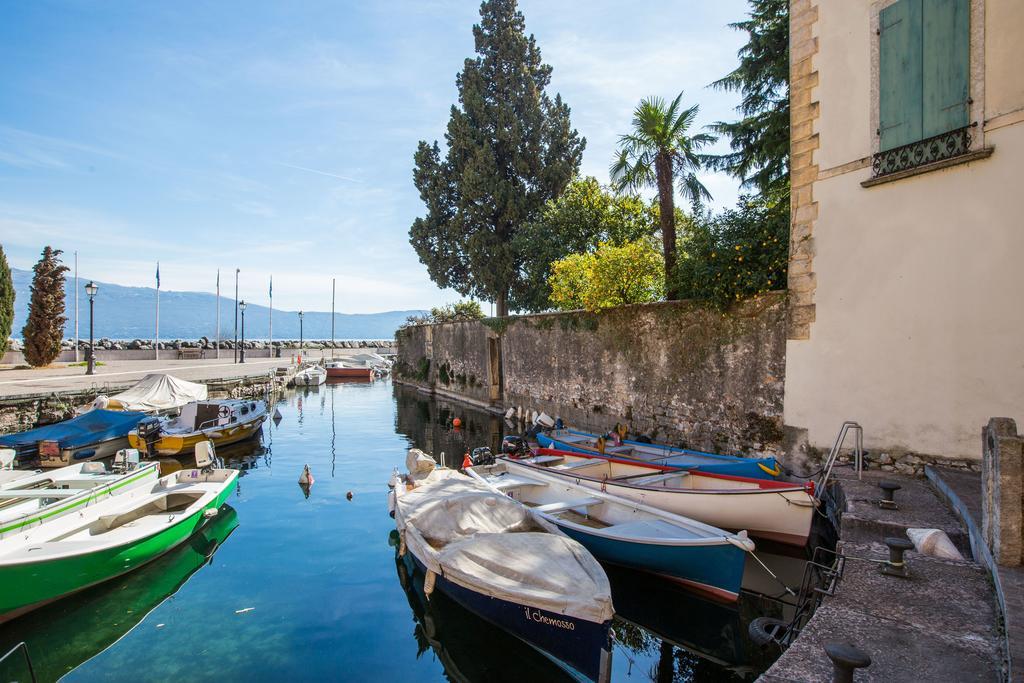 Le Camerine Apartment Water Front Toscolano Maderno Dış mekan fotoğraf